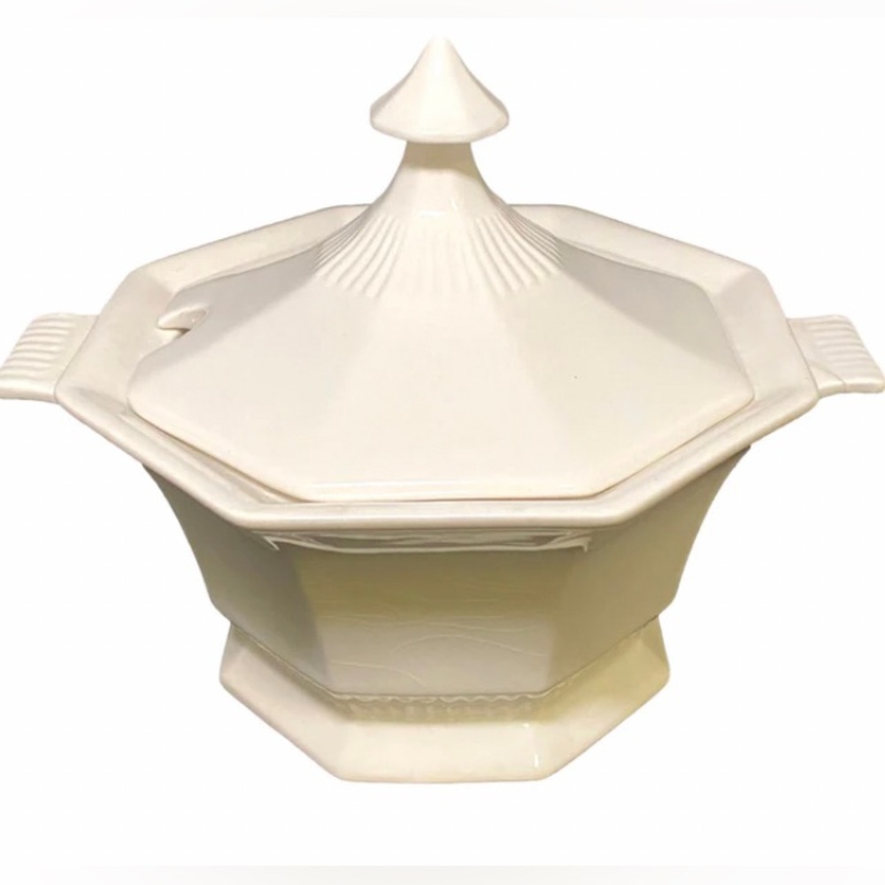 Independence Ironstone by interpace (japan) Tureen w lid Vintage